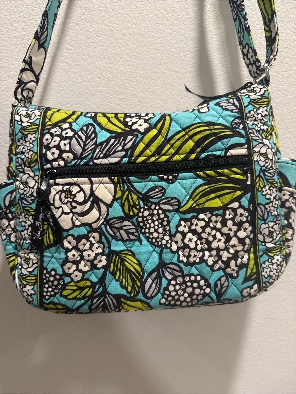 Vera Bradley Island Blooms Quilted Crossbody Shoulder Bag Retired Spring 2012